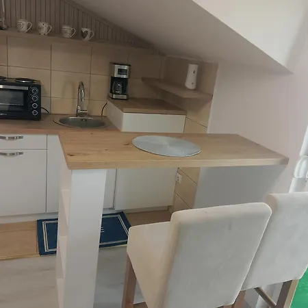 Lux Mitrovic Bijeljina